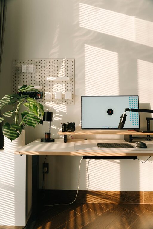 Tips for Creating a Relaxing Home Workspace